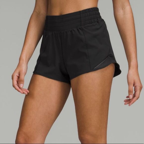 lululemon athletica Pants - Lululemon Hotty Hot High Rise 2.5" BLACK SIZE 2 SOLD OUT NWT 2023 version